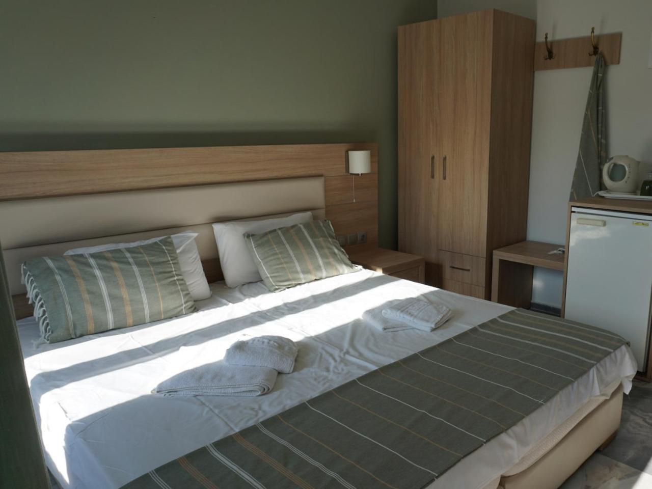 Vida Balance Garden Aparthotel Mithymna Room photo